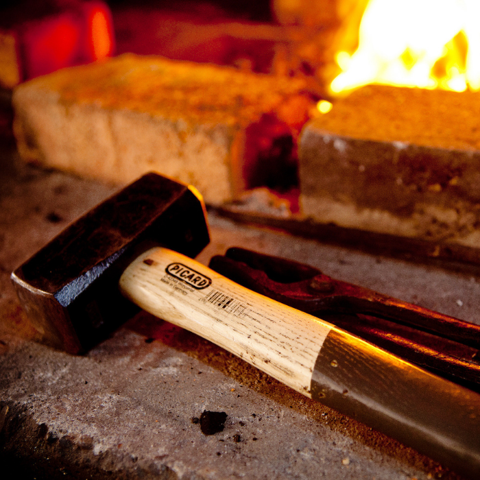 Sledge Hammer - Kindling Cracker